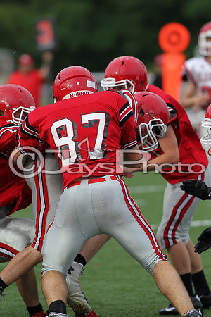 Glen Rose towel game (preseason football red-white game) 5-28-2015 (©Justin Manning) JWM_0088