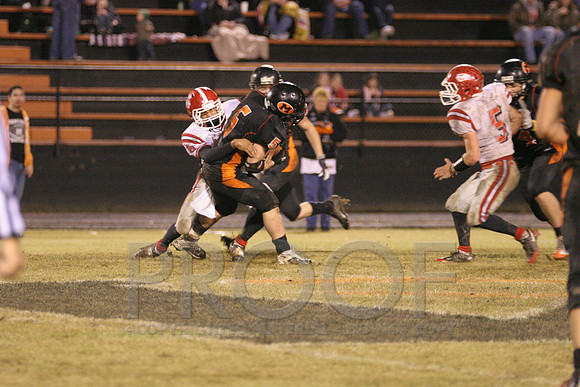 Shane Tuggle on the tackle.JPG