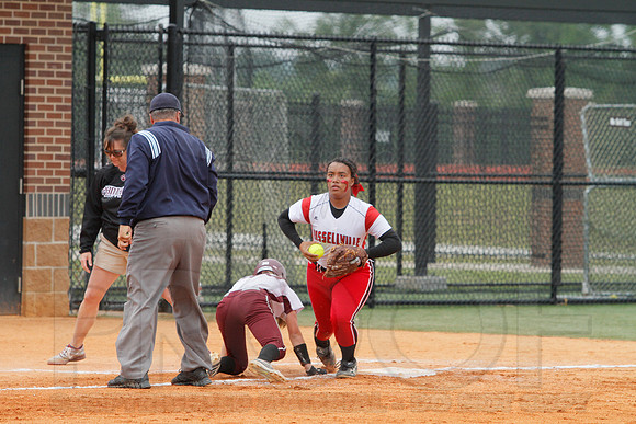 Benton vs. Russellville State Simi-Finals 5-17-2014 (© Justin Manning) JWM_0183