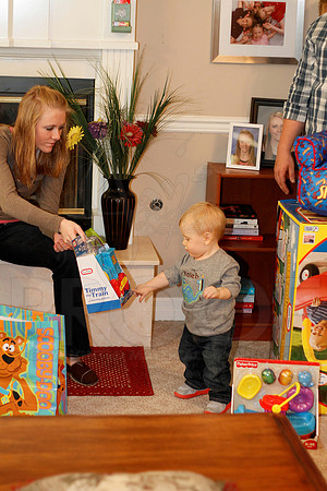 Kaleb's 1st birthday party 10-21-12 (Justin Manning)0016