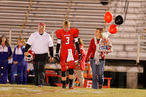 Two Rivers @ Glen Rose 11-7-13 (Senior Night) (©Justin Manning) JWM_0024