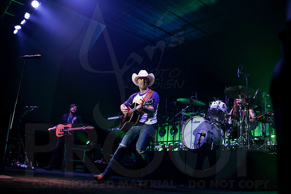 Justin Moore concert 8-15-16_JWM_0653