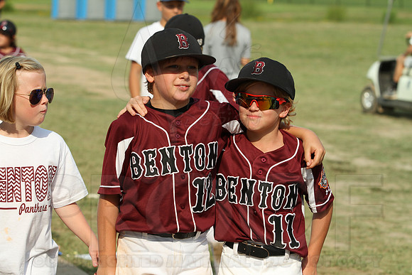 Benton-Midkiff vs. Bryant-Griffin 8 year old (Cal Ripken) 7-20-2014 (©Justin Manning) JWM_430