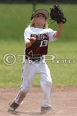 Benton (Cobb) vs. Benton (Jackson) Cal Ripken t-ball All-Stars 7-11-2015 (©Justin Manning) JWM_0108