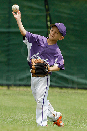 Benton vs. Lonoke 5-6 year old All Stars 6-27-2014 (©Justin Manning) JWM_019
