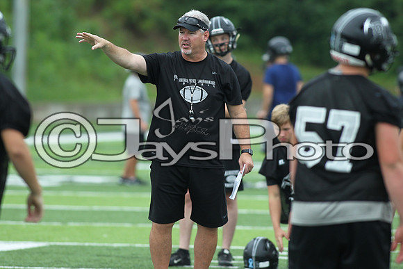 Bauxite Football Practice 8-2-17_JWM00009