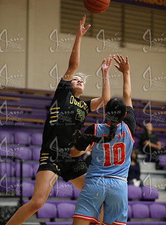 Evolution vs. Prolific Elite (AAU High School Girls Basketball) 4-26-25_JWM_0054