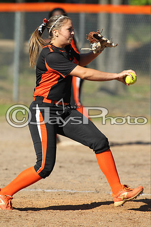 Nashville @ Malvern Softball 4-20-2015 (©Justin Manning) JWM_0257