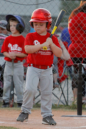Phillies vs. Panthers 5-6 year old 5-6-2014 (© Justin Manning) JWM_0086