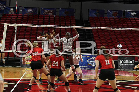 Louisiana vs. Texas State 11-18-17_JWM0037