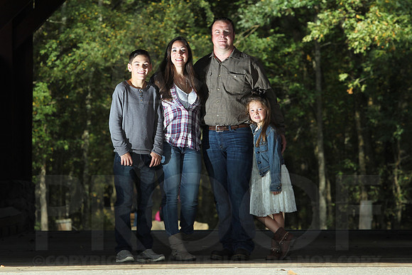 Dougan Family 10-16-16_JWM_0026