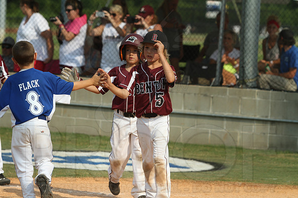 Benton-Midkiff vs. Bryant-Griffin 8 year old (Cal Ripken) 7-20-2014 (©Justin Manning) JWM_392