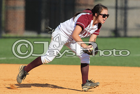 Harmony Grove @ Benton softball 4-16-2015 (©Justin Manning) JWM_0248