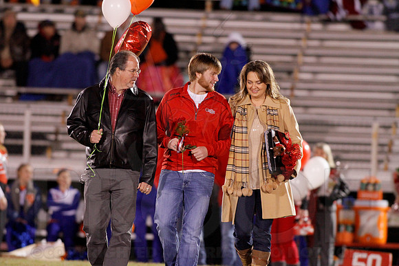 Two Rivers @ Glen Rose 11-7-13 (Senior Night) (©Justin Manning) JWM_0108