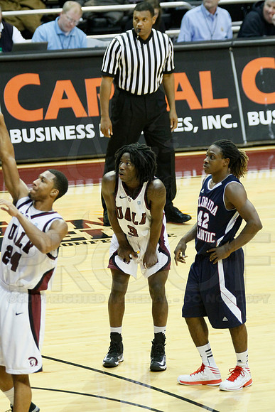FAU @ UALR 1-24-13 (Justin Manning)0279