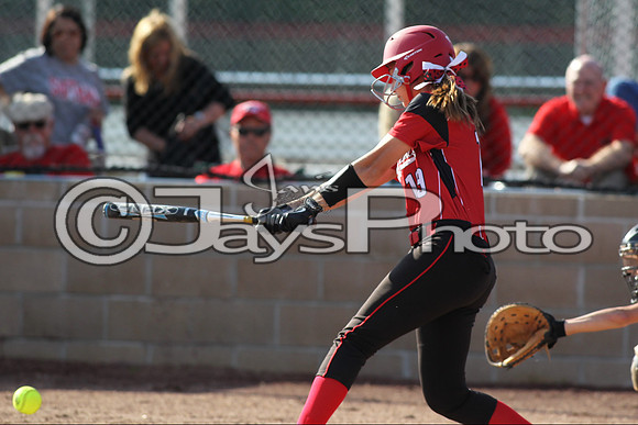 Bauxite @ Harmony Grove softball 4-21-2015 (©Justin Manning) JWM_0242
