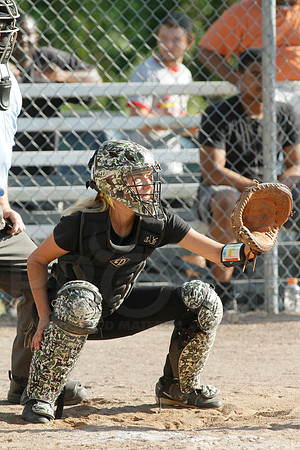Ouachita @ Malvern Softball 5-6-2014 (© Justin Manning) JWM_0204