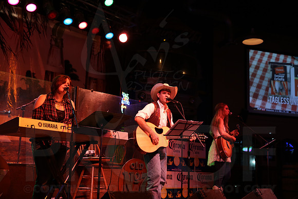 Bricktown Oklahoma City 8-30-13 (© Justin Manning) JWM0026