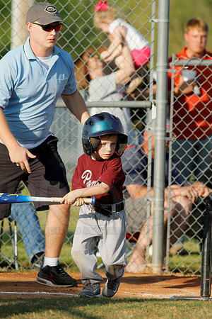 Panthers @ Mets 5-6 year old baseball 4-22-2014 (© Justin Manning) JWM_0140