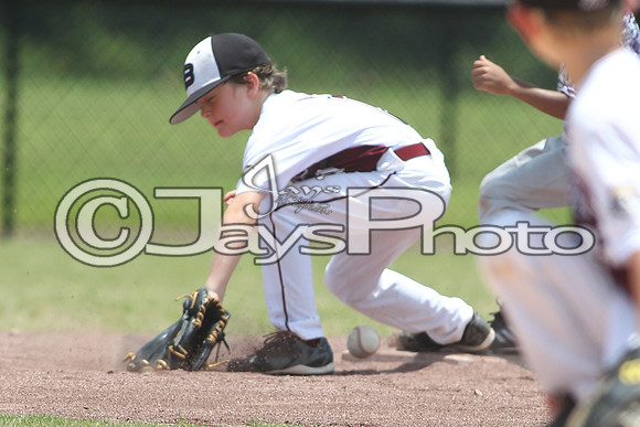 Benton vs. Lonoke 6 year old All Stars 6-28-2015 (©Justin Manning) JWM_0150