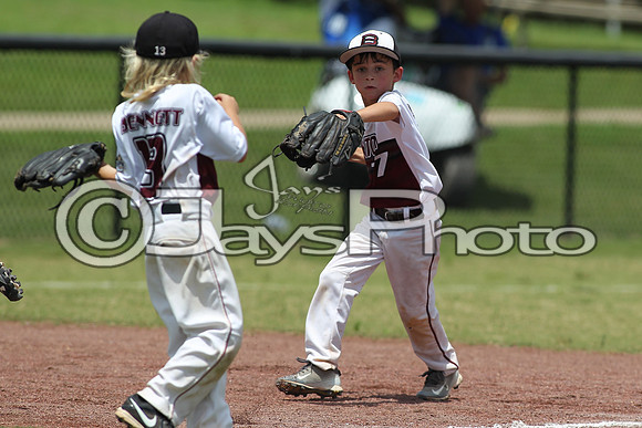 Benton vs. Harrison Cal Ripken t-ball All-Stars 7-10-2015 (©Justin Manning) JWM_0109