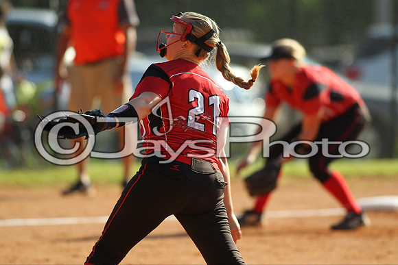 Benton-Harmony Grove @ Malvern 4-25-17_JWM00258