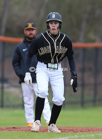 Dequeen @ Malvern baseball 3-18-22_JWM_0090
