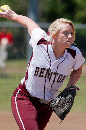 Benton vs. Mountain Home 6A State Softball Playoffs 5-11-13 (© Justin Manning) JWM0003