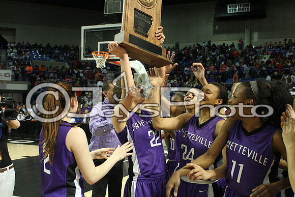 Conway vs. Fayetteville 7A Girls State Finals 3-14-2015 (©Justin Manning) JWM_151