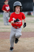 Phillies vs. Razorbacks 5-6 year old baseball 4-3-2014 (© Justin Manning) JWM_0016