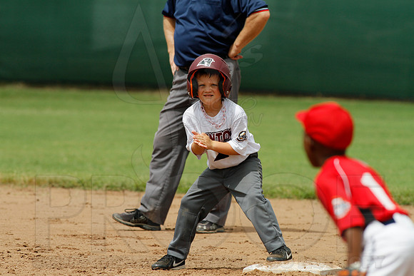 Benton vs. Fordyce 5-6 year old All Stars 6-28-2014 (©Justin Manning) JWM_111