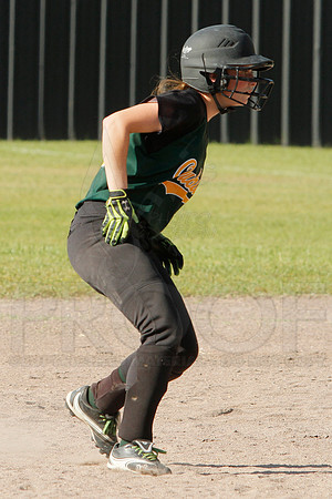 Ouachita @ Malvern Softball 5-6-2014 (© Justin Manning) JWM_0182