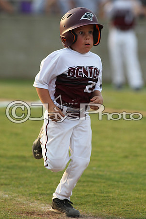 Benton vs. Hamburg 6 year old All Stars 6-29-2015 (©Justin Manning) JWM_0162