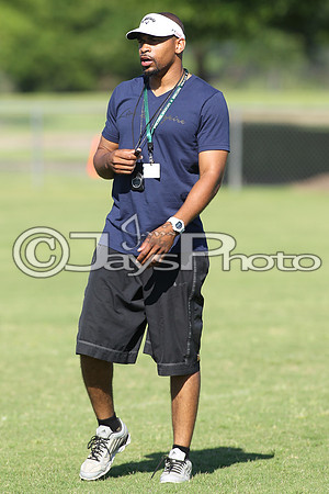 Tyrell Johnson Football Camp 6-10-17_JWM00027