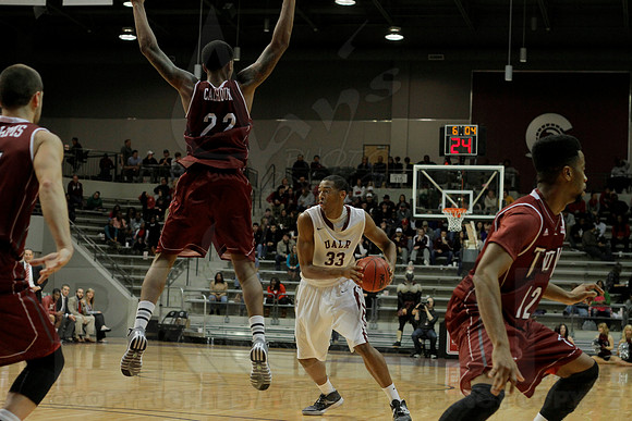 UALR vs. Troy Men's Basketball 1-11-14 (©Justin Manning) JWM_0427