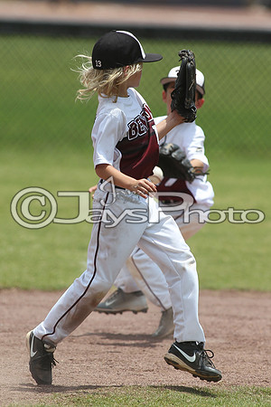 Benton (Cobb) vs. Benton (Jackson) Cal Ripken t-ball All-Stars 7-11-2015 (©Justin Manning) JWM_0104