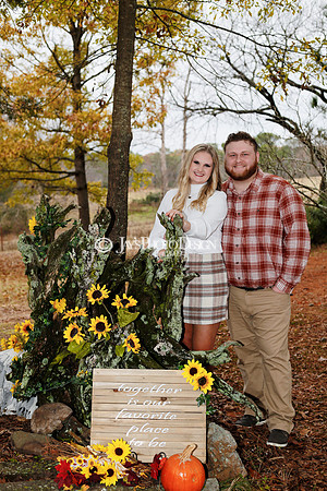 Aaron & Rebekah (Engagment Photos) 11-25-22_JWM_0180
