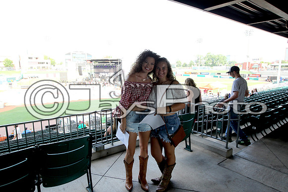 Jake Owen concert 6-16-18_0038