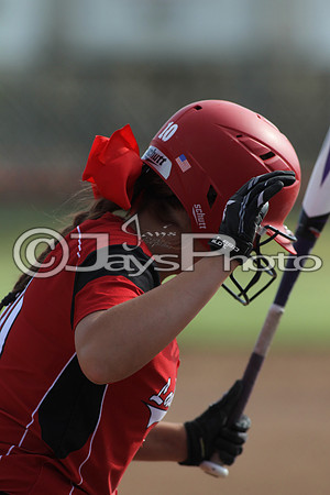 Bauxite @ Harmony Grove softball 4-21-2015 (©Justin Manning) JWM_0107