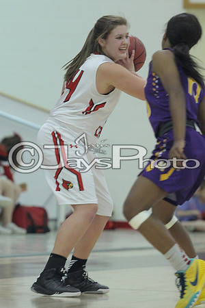 Mayflower @ Harmony Grove Sr. Girls 1-26-2016 (©Justin Manning) JWM_(0147