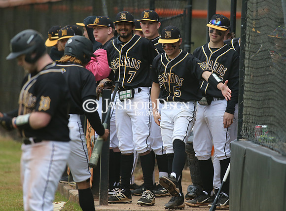 Dequeen @ Malvern baseball 3-18-22_JWM_0078