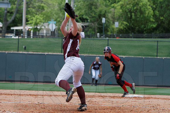 6A Benton vs Russellville State Finals 5-17-13 (© Justin Manning) JWM0089