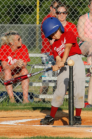 Phillies vs. Razorbacks 5-6 year old baseball 6-3-2014 (© Justin Manning) JWM_0148