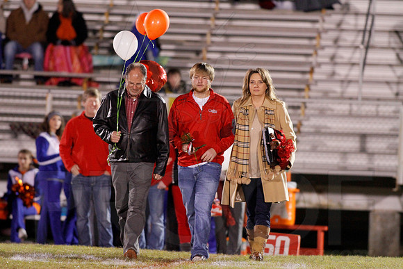 Two Rivers @ Glen Rose 11-7-13 (Senior Night) (©Justin Manning) JWM_0106