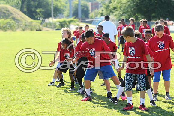 Tyrell Johnson Football Camp 6-10-17_JWM00178