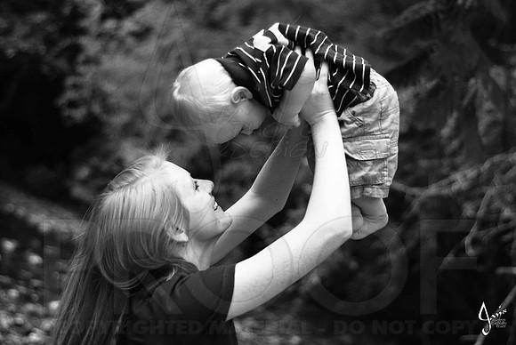Madison & Kaleb Jacobs 7-7-12 (Justin Manning)002-2
