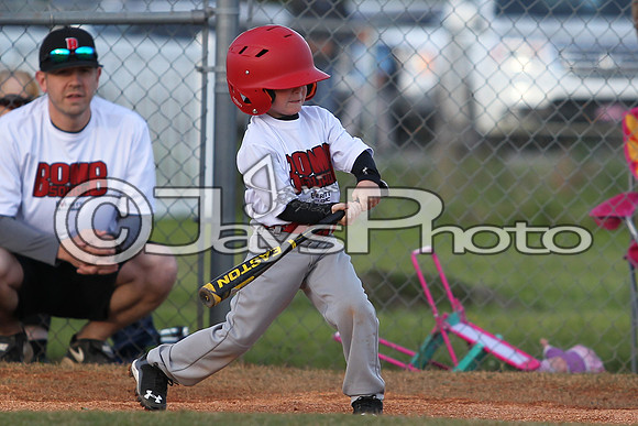 Bomb Squad vs Tigers 6-7 year old (Pitching Machine) 4-27-2015 (©Justin Manning) JWM_0015