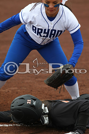 Bryant vs. Batesville softball 3-28-2015 (©Justin Manning) JWM_0042