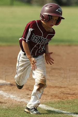 Benton-Midkiff vs. Bryant-Griffin 8 year old (Cal Ripken) 7-20-2014 (©Justin Manning) JWM_265