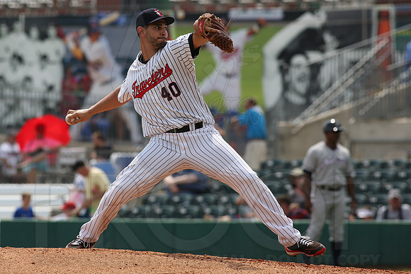 Northwest Arkansas Naturals @ Arkansas Travelers 9-2-13 (© Justin Manning) JWM0172